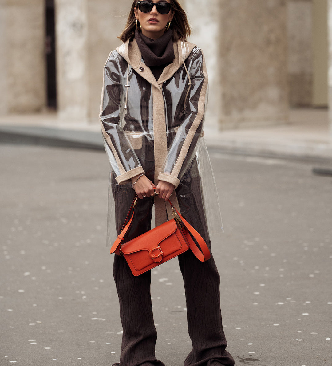 Dias de Chuva: Como Manter o Estilo sem Abrir Mão da Praticidade