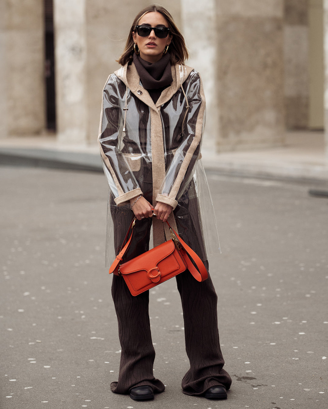 Dias de Chuva: Como Manter o Estilo sem Abrir Mão da Praticidade